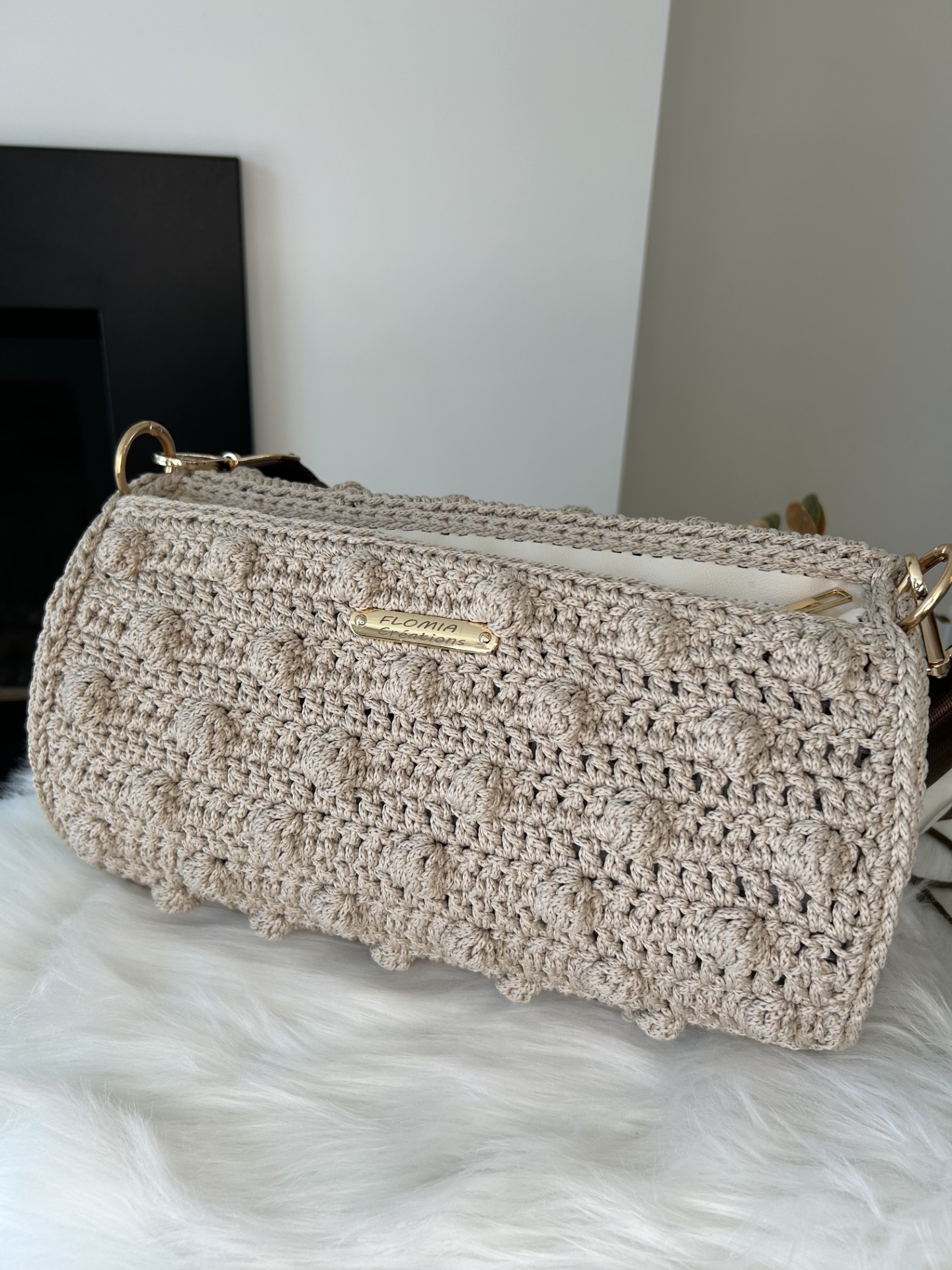Cylindre bandoulière - $170.00 – Image 4