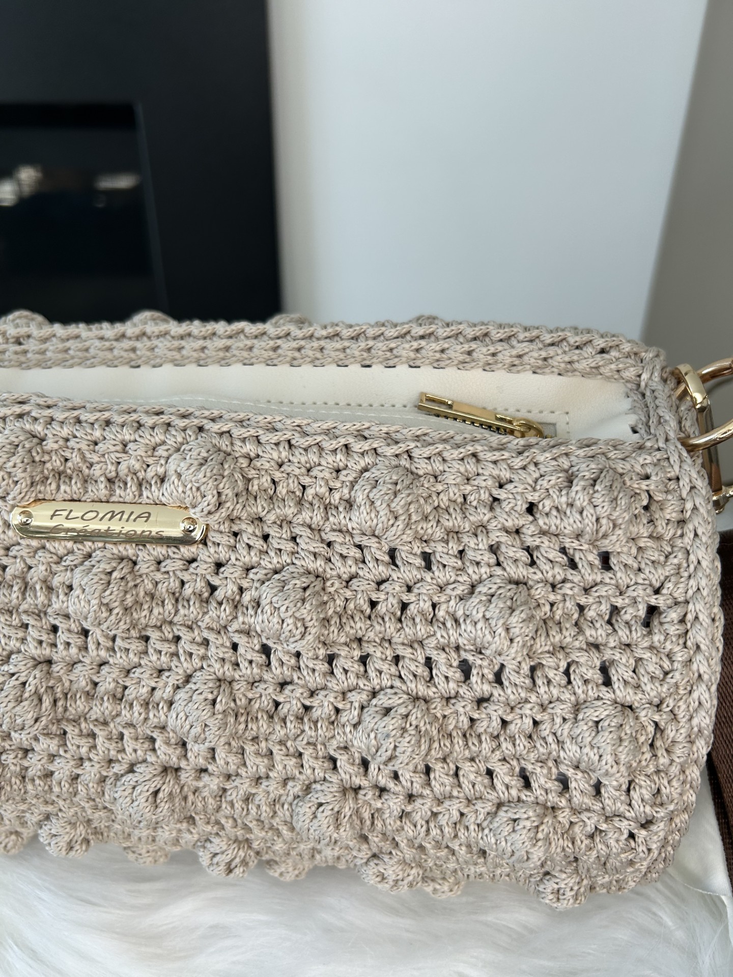 Cylindre bandoulière - $170.00 – Image 3