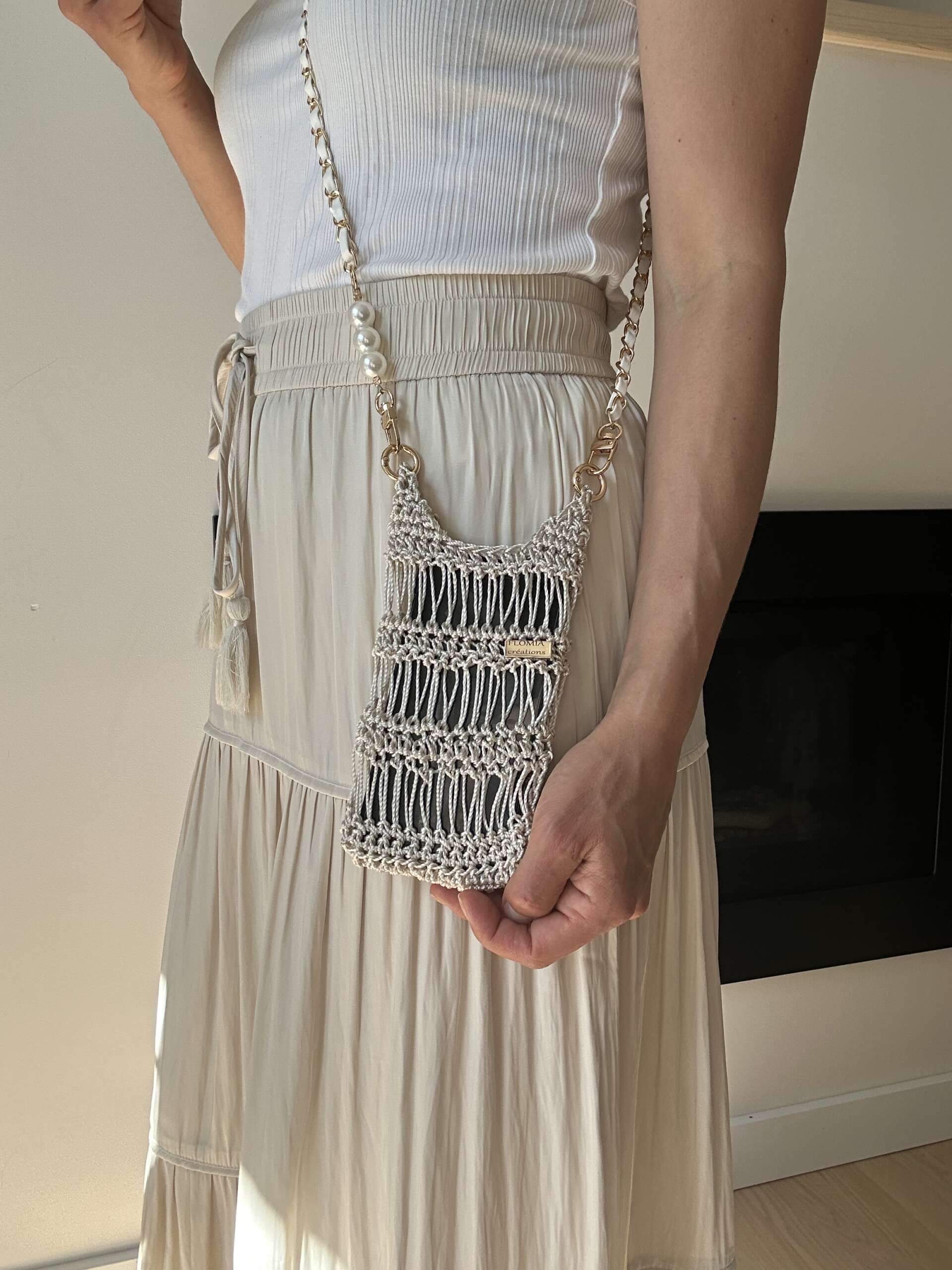 Pochette cellulaire Lune - $60.00 – Image 2