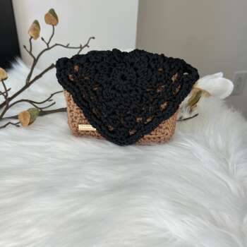 Portefeuille dentelle - $35.00