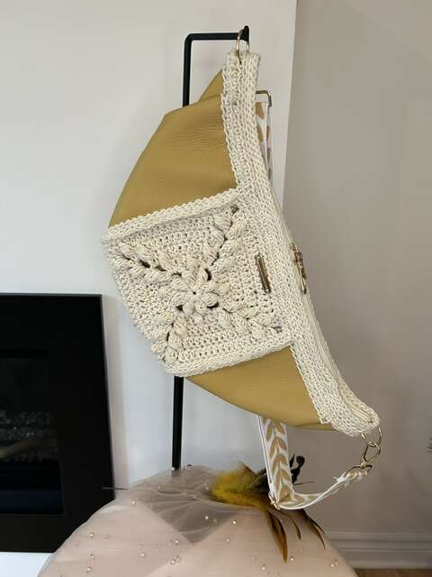 Sac banane Mimosa - $140.00